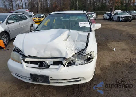 2001 Honda Accord 3.0 Ex z USA, uszkodzony, nr VIN 1HGCG16501A076204